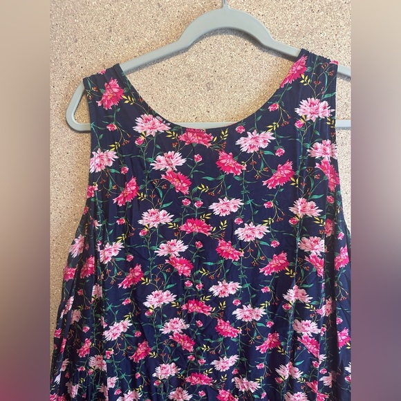 Old Navy Navy and Pink Floral Dress Size XXL - Picture 4 of 6